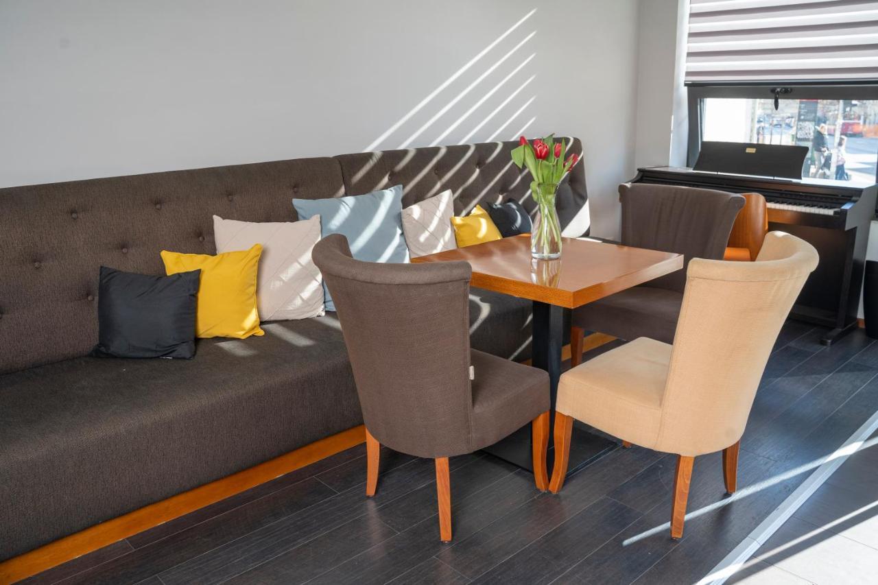 Akacija Luxury Suites Βελιγράδι Εξωτερικό φωτογραφία